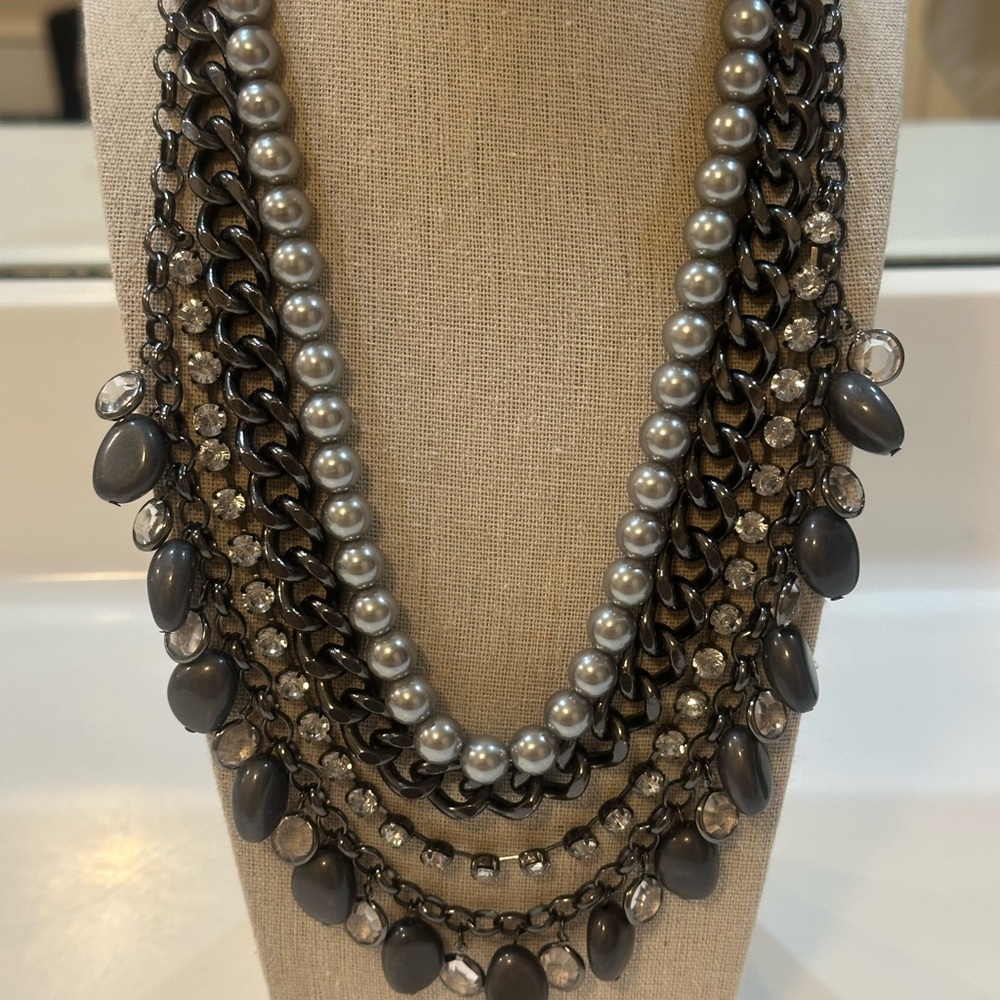 Edgy Chunky Glam Mix Media Layered Rhinestone Accents - Gunmetal & Grey Pearls